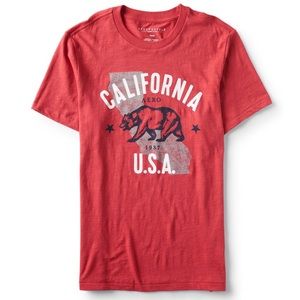 Aero• Men’s California Bear Graphic Tee